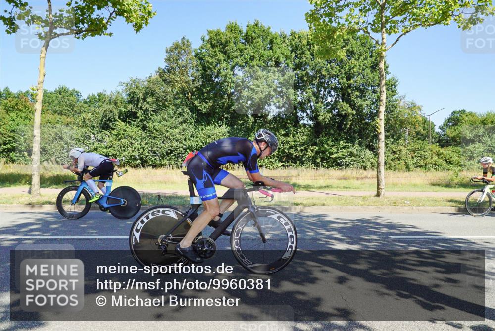 09.08.2026 - GEWOBA Citytriathlon Bremen Michael Burmester http://msf.ph/oto/9960381 09.08.2026 12:45:25 Radfahren 549, 551, 585, 597, 738, 764, 828, 878, 997, 1001, 1004, 1157 meine-sportfotos.de