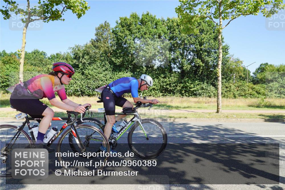 09.08.2026 - GEWOBA Citytriathlon Bremen Michael Burmester http://msf.ph/oto/9960389 09.08.2026 12:45:44 Radfahren 630, 632, 723, 791, 830, 856, 881, 908, 922, 927, 1011 meine-sportfotos.de