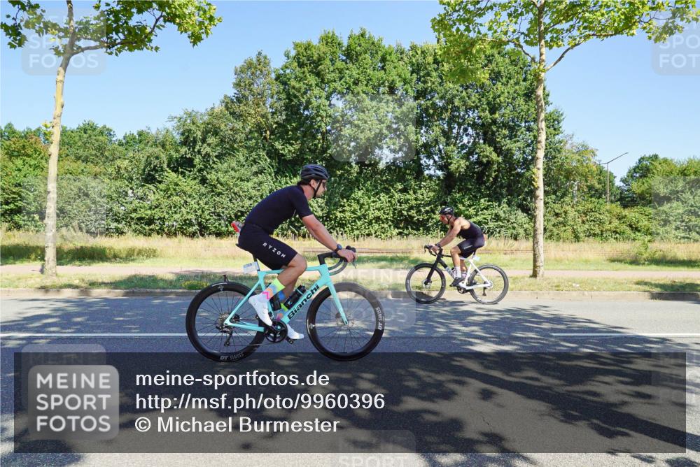 09.08.2026 - GEWOBA Citytriathlon Bremen Michael Burmester http://msf.ph/oto/9960396 09.08.2026 12:45:50 Radfahren 630, 632, 691, 723, 791, 830, 856, 881, 908, 913, 922, 927, 962, 1007, 1011 meine-sportfotos.de