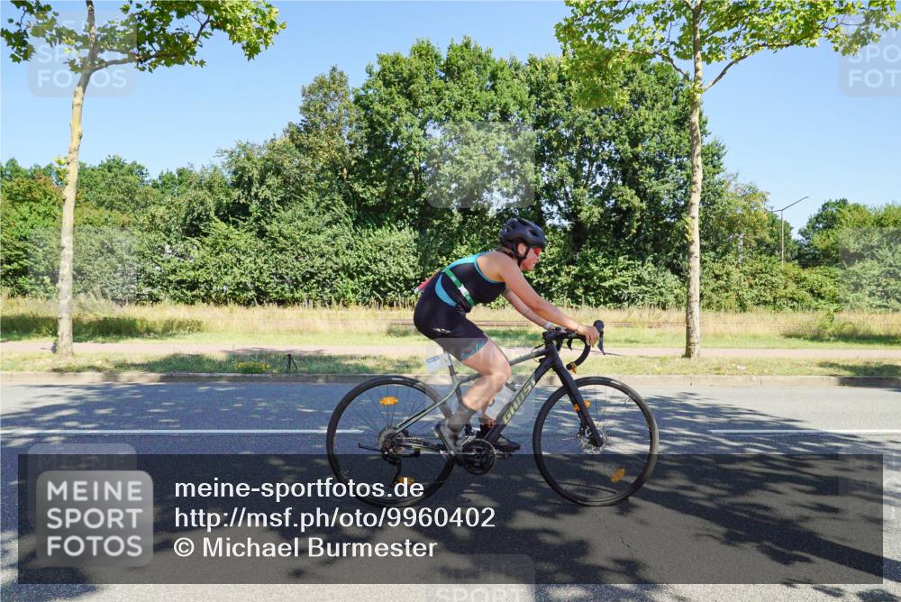 09.08.2026 - GEWOBA Citytriathlon Bremen Michael Burmester http://msf.ph/oto/9960402 09.08.2026 12:45:54 Radfahren 630, 632, 691, 703, 723, 791, 830, 856, 881, 908, 913, 922, 927, 962, 1007, 1011 meine-sportfotos.de