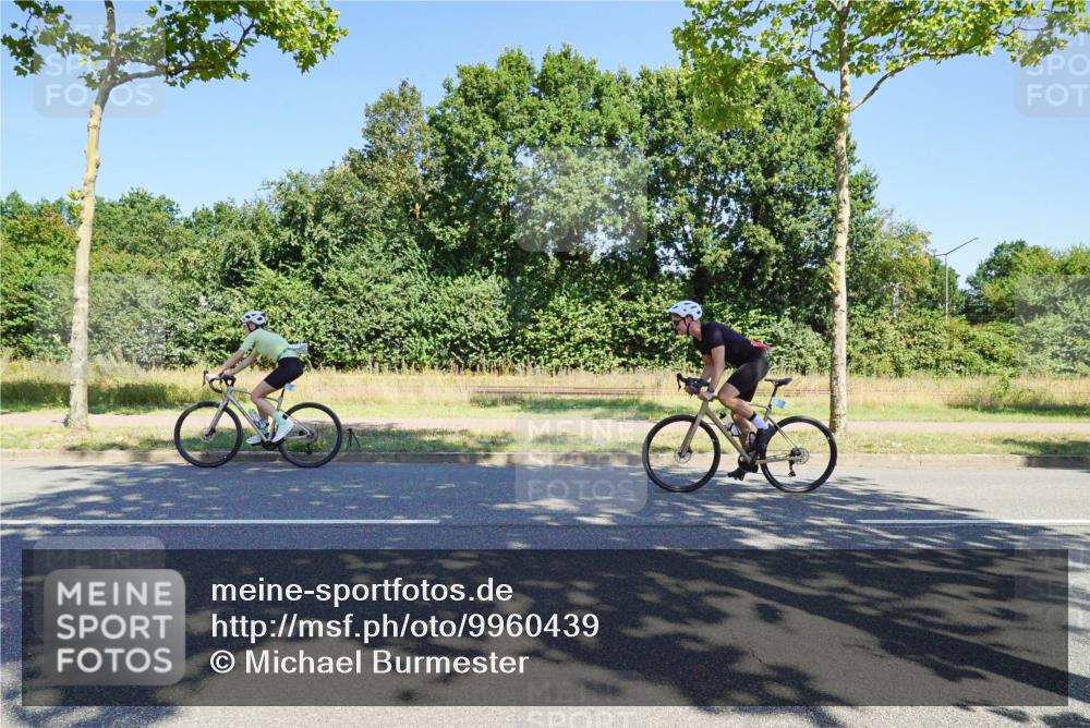 09.08.2026 - GEWOBA Citytriathlon Bremen Michael Burmester http://msf.ph/oto/9960439 09.08.2026 12:46:59 Radfahren 112, 580, 591, 616, 692, 697 meine-sportfotos.de