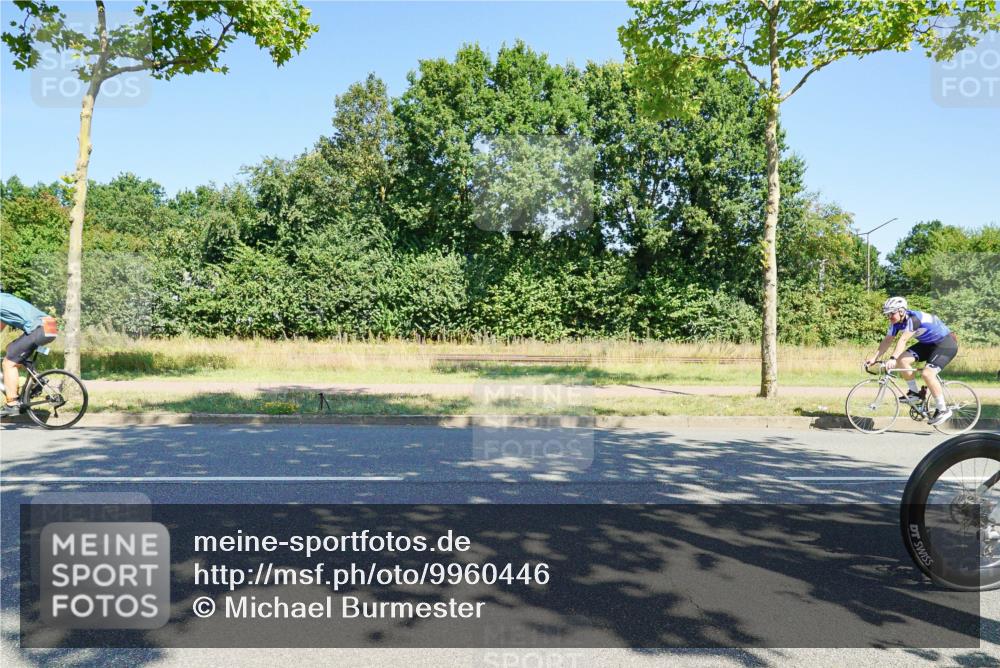 09.08.2026 - GEWOBA Citytriathlon Bremen Michael Burmester http://msf.ph/oto/9960446 09.08.2026 12:47:18 Radfahren 540, 554, 646, 721, 793, 825, 969 meine-sportfotos.de