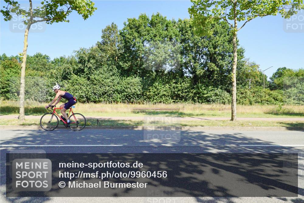 09.08.2026 - GEWOBA Citytriathlon Bremen Michael Burmester http://msf.ph/oto/9960456 09.08.2026 12:47:31 Radfahren 540, 593, 619, 646, 662, 721, 747, 793, 969 meine-sportfotos.de