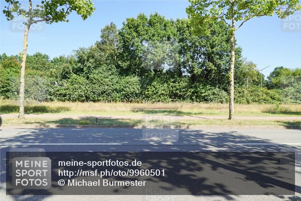 09.08.2026 - GEWOBA Citytriathlon Bremen Michael Burmester http://msf.ph/oto/9960501 09.08.2026 12:48:40 Radfahren 544, 561, 613, 645, 685, 769, 795, 822, 824, 882 meine-sportfotos.de