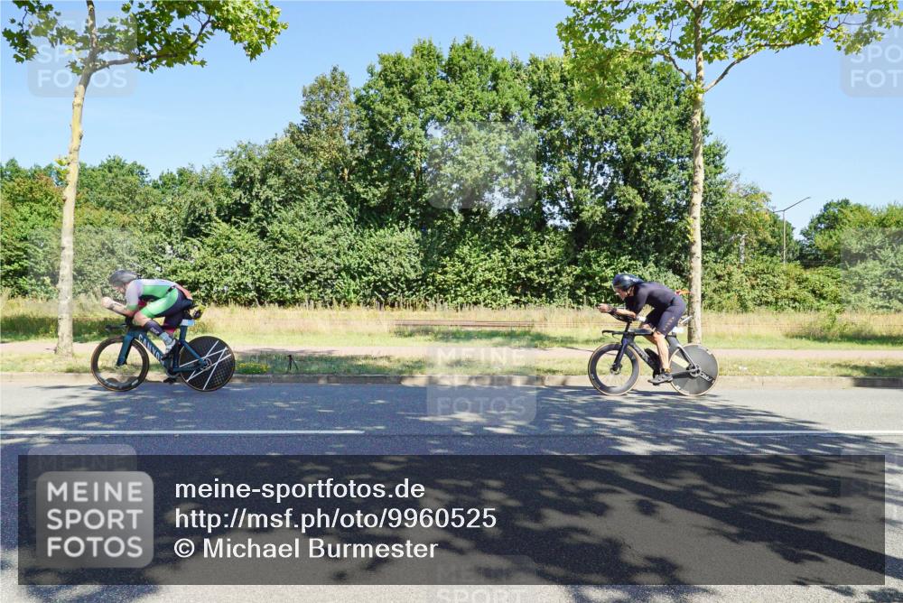 09.08.2026 - GEWOBA Citytriathlon Bremen Michael Burmester http://msf.ph/oto/9960525 09.08.2026 12:49:15 Radfahren 569, 647, 724, 757, 765, 905, 999 meine-sportfotos.de