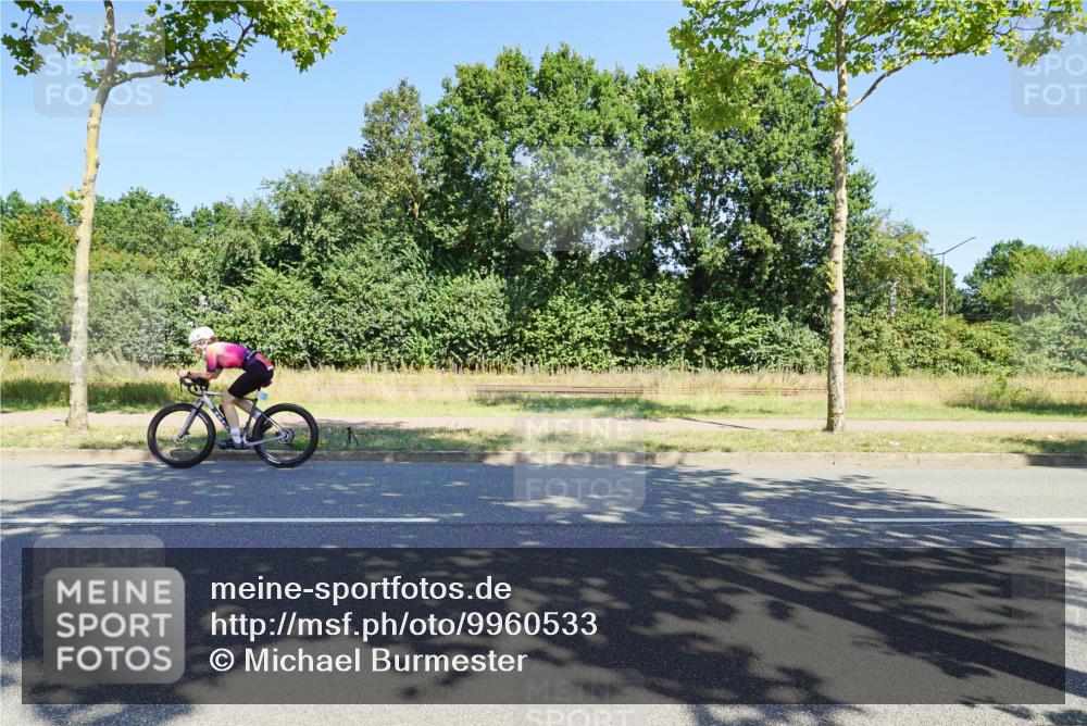 09.08.2026 - GEWOBA Citytriathlon Bremen Michael Burmester http://msf.ph/oto/9960533 09.08.2026 12:49:23 Radfahren 569, 583, 647, 757, 765, 803, 999, 1160 meine-sportfotos.de
