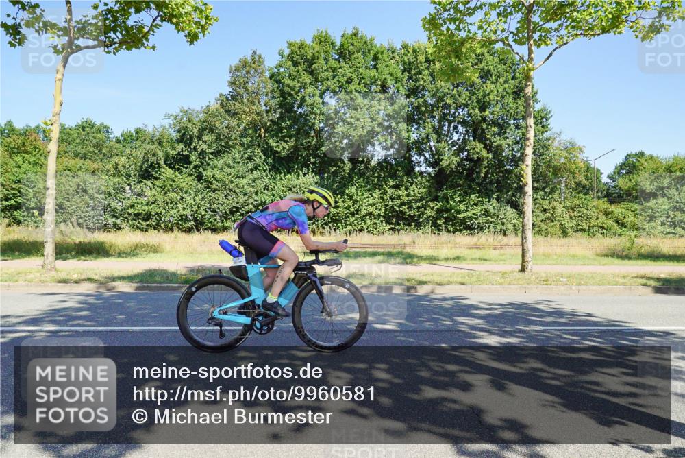09.08.2026 - GEWOBA Citytriathlon Bremen Michael Burmester http://msf.ph/oto/9960581 09.08.2026 12:50:44 Radfahren 594, 648, 730, 737, 794, 799, 932, 993, 1016, 1137, 1139, 1158 meine-sportfotos.de