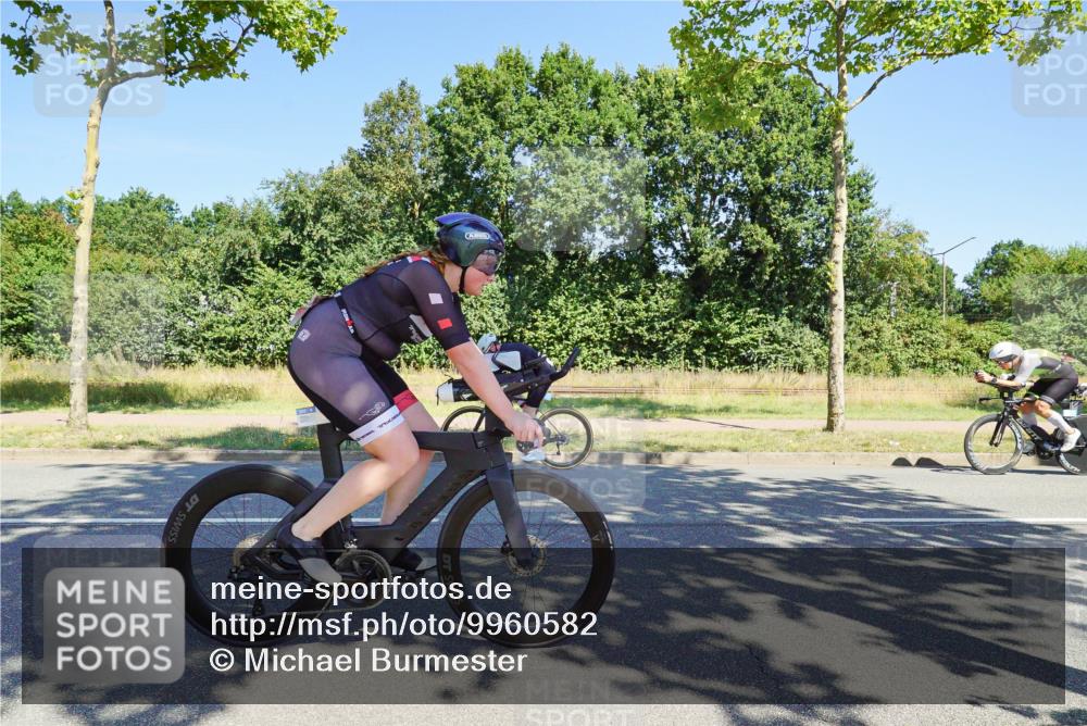 09.08.2026 - GEWOBA Citytriathlon Bremen Michael Burmester http://msf.ph/oto/9960582 09.08.2026 12:50:47 Radfahren 594, 624, 648, 730, 737, 794, 799, 879, 932, 993, 1016, 1137, 1139 meine-sportfotos.de