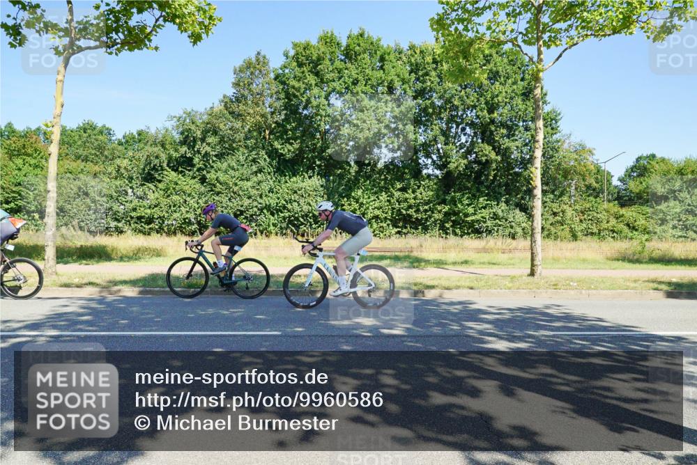09.08.2026 - GEWOBA Citytriathlon Bremen Michael Burmester http://msf.ph/oto/9960586 09.08.2026 12:50:50 Radfahren 594, 624, 648, 730, 794, 799, 879, 932, 987, 1016, 1137, 1139 meine-sportfotos.de