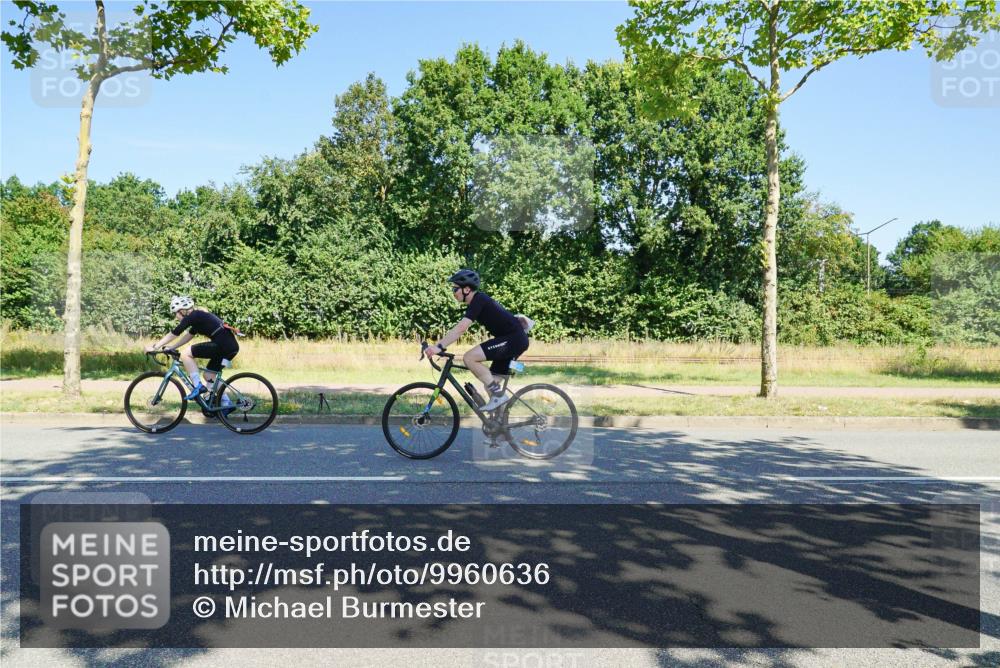 09.08.2026 - GEWOBA Citytriathlon Bremen Michael Burmester http://msf.ph/oto/9960636 09.08.2026 12:52:10 Radfahren 545, 615, 679, 682, 717, 750, 820, 826, 979, 990, 1130 meine-sportfotos.de