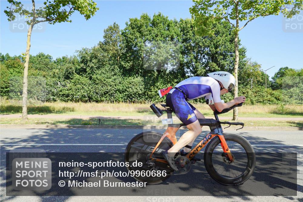 09.08.2026 - GEWOBA Citytriathlon Bremen Michael Burmester http://msf.ph/oto/9960686 09.08.2026 12:53:28 Radfahren 559, 571, 609, 687, 770, 776, 1015, 1114 meine-sportfotos.de