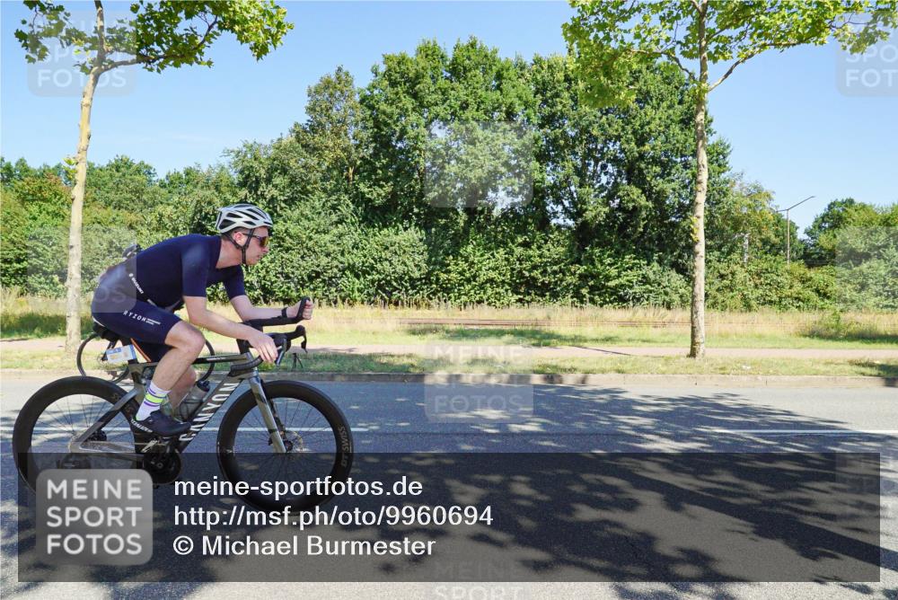 09.08.2026 - GEWOBA Citytriathlon Bremen Michael Burmester http://msf.ph/oto/9960694 09.08.2026 12:53:40 Radfahren 559, 571, 609, 638, 687, 749, 770, 776, 814, 823, 869, 1114 meine-sportfotos.de