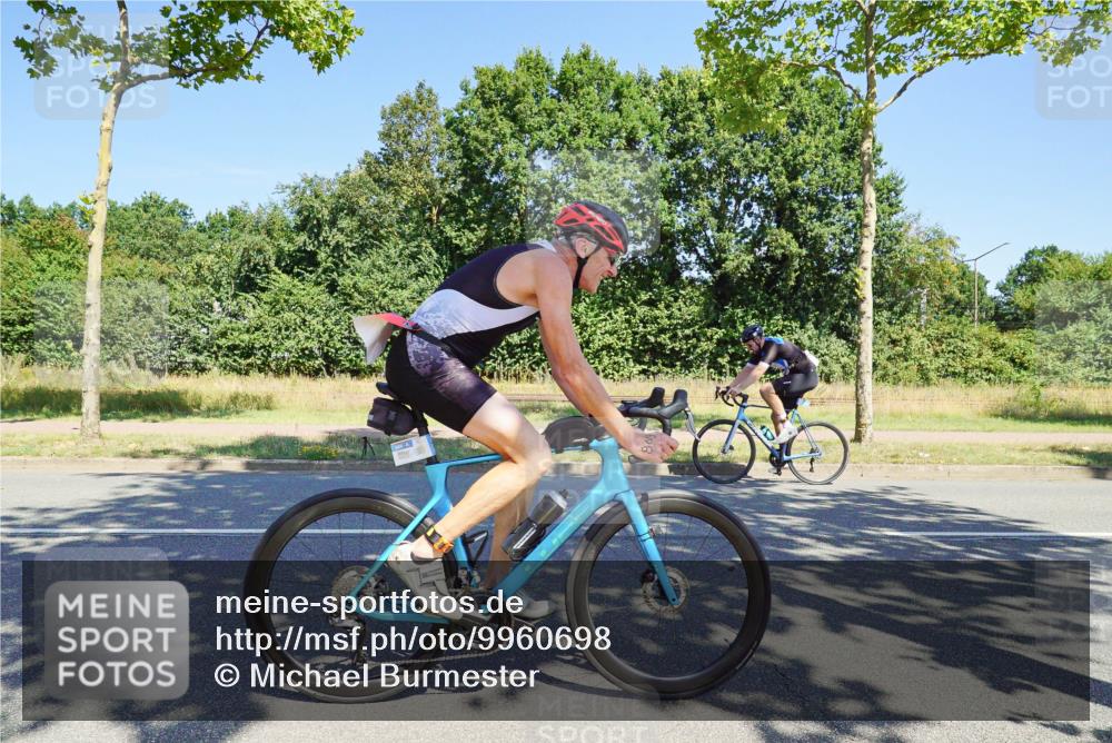09.08.2026 - GEWOBA Citytriathlon Bremen Michael Burmester http://msf.ph/oto/9960698 09.08.2026 12:53:47 Radfahren 638, 687, 749, 814, 823, 869, 901 meine-sportfotos.de