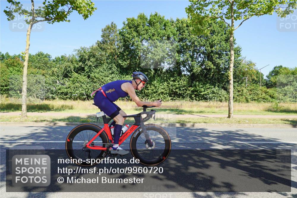 09.08.2026 - GEWOBA Citytriathlon Bremen Michael Burmester http://msf.ph/oto/9960720 09.08.2026 12:54:13 Radfahren 552, 566, 577, 728, 781, 788, 790, 792, 804, 846, 861, 895, 939, 981, 1006, 1101, 1119, 1124, 1138 meine-sportfotos.de