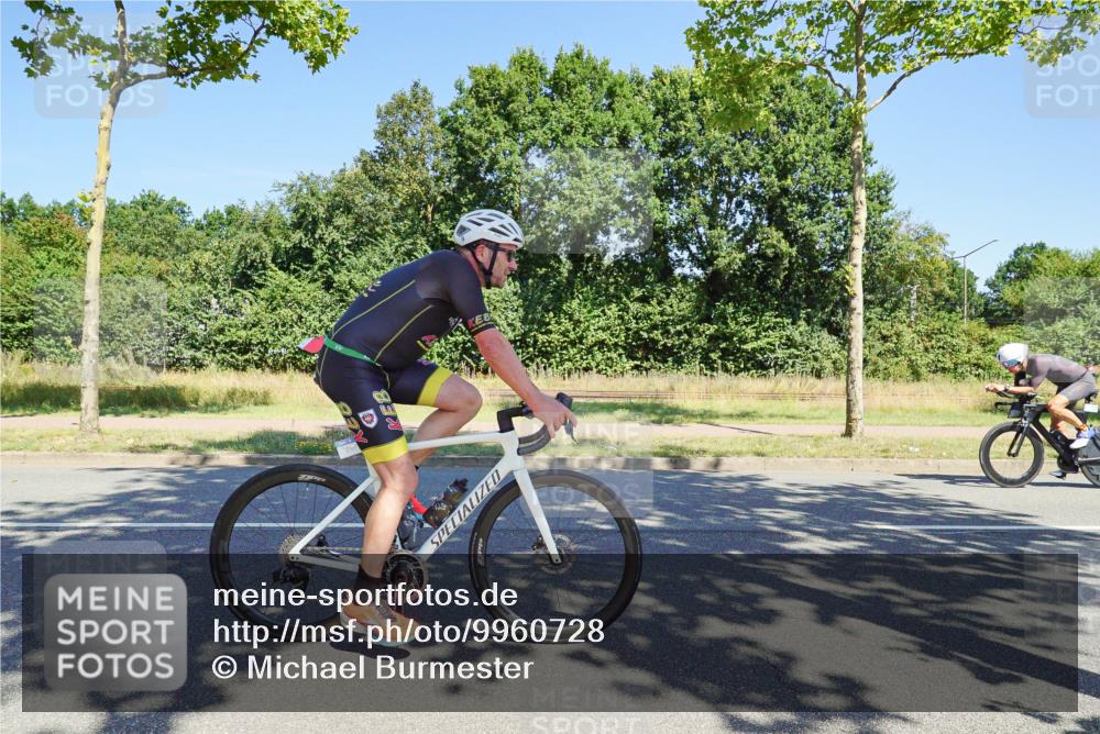 09.08.2026 - GEWOBA Citytriathlon Bremen Michael Burmester http://msf.ph/oto/9960728 09.08.2026 12:54:25 Radfahren 574, 577, 639, 781, 812, 816, 861, 864, 895, 1006, 1127 meine-sportfotos.de