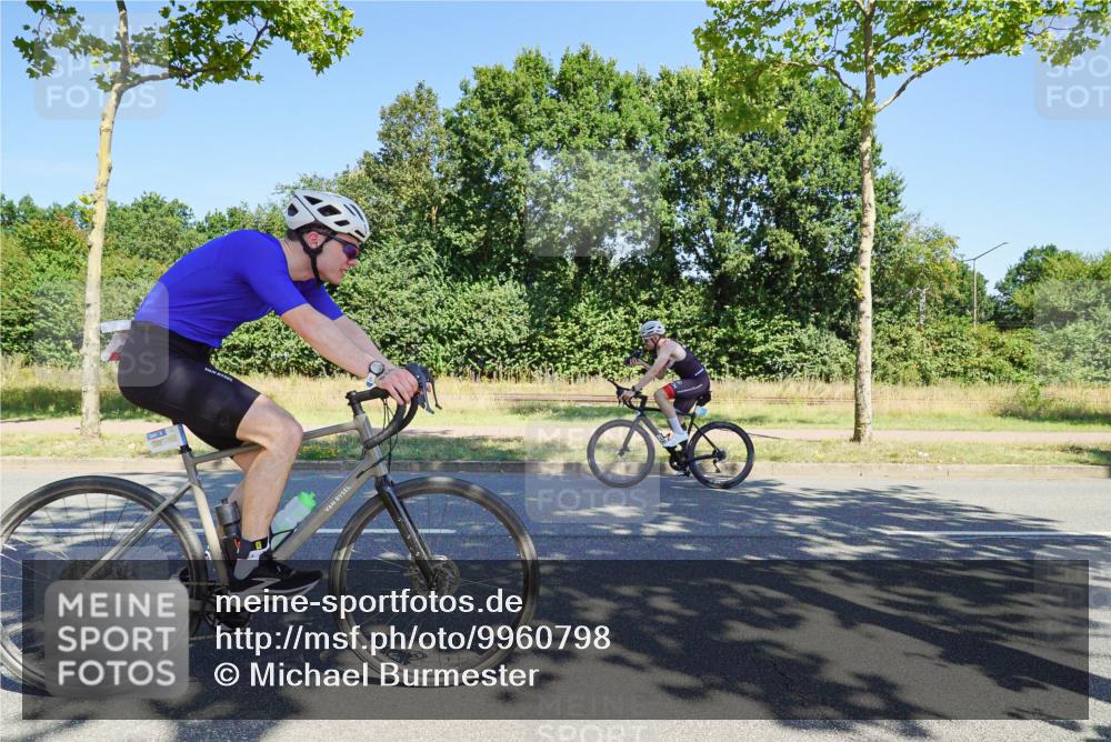 09.08.2026 - GEWOBA Citytriathlon Bremen Michael Burmester http://msf.ph/oto/9960798 09.08.2026 12:56:10 Radfahren 564, 612, 664, 667, 673, 763, 780, 810, 819, 897, 1005, 1126, 1156 meine-sportfotos.de
