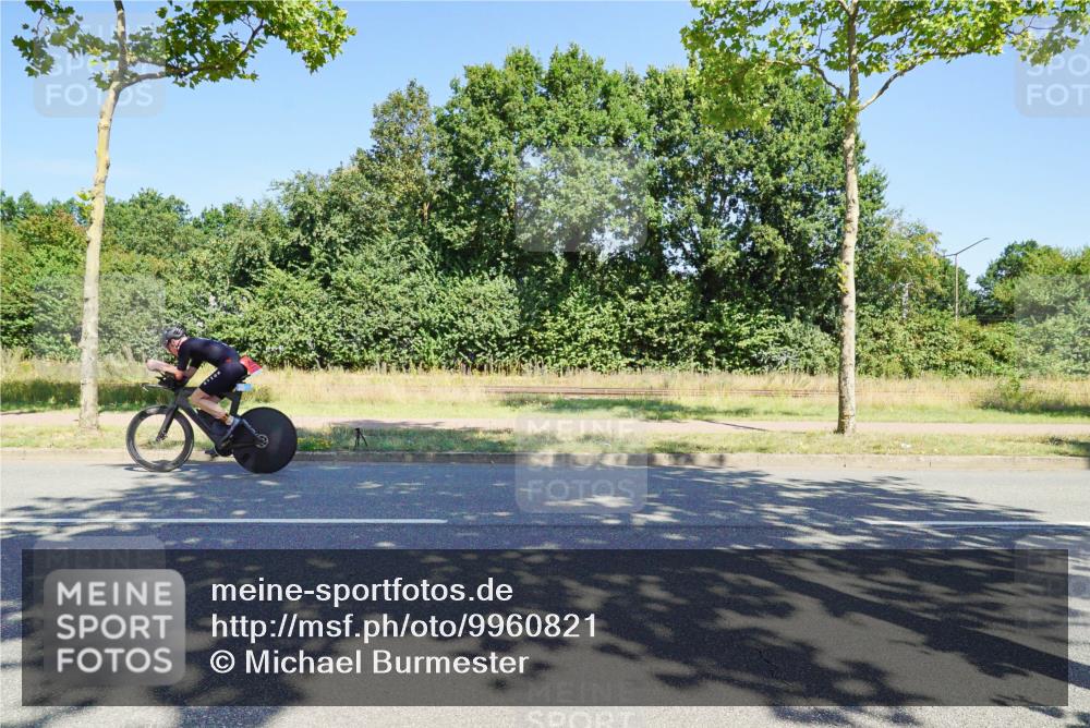 09.08.2026 - GEWOBA Citytriathlon Bremen Michael Burmester http://msf.ph/oto/9960821 09.08.2026 12:56:40 Radfahren 727, 761, 762, 774, 840, 848, 871, 902, 1113 meine-sportfotos.de