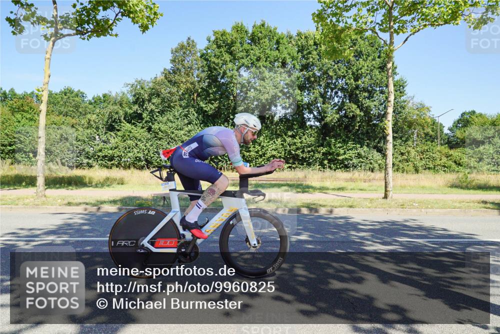 09.08.2026 - GEWOBA Citytriathlon Bremen Michael Burmester http://msf.ph/oto/9960825 09.08.2026 12:56:51 Radfahren 601, 620, 740, 761, 762, 767, 840, 1012 meine-sportfotos.de