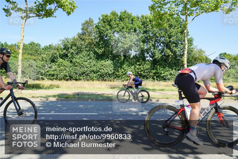 09.08.2026 - GEWOBA Citytriathlon Bremen Michael Burmester http://msf.ph/oto/9960833 09.08.2026 12:57:03 Radfahren 601, 620, 637, 696, 740, 766, 767, 844, 896, 972, 1012, 1109 meine-sportfotos.de