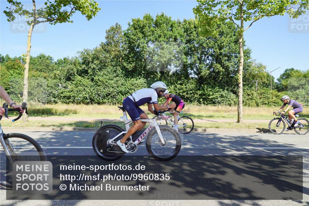 09.08.2026 - GEWOBA Citytriathlon Bremen Michael Burmester http://msf.ph/oto/9960835 09.08.2026 12:57:04 Radfahren 601, 620, 637, 696, 740, 766, 767, 844, 896, 972, 1012, 1109 meine-sportfotos.de