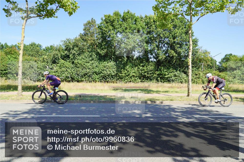 09.08.2026 - GEWOBA Citytriathlon Bremen Michael Burmester http://msf.ph/oto/9960836 09.08.2026 12:57:05 Radfahren 601, 620, 637, 696, 740, 766, 767, 844, 896, 972, 1012, 1109 meine-sportfotos.de