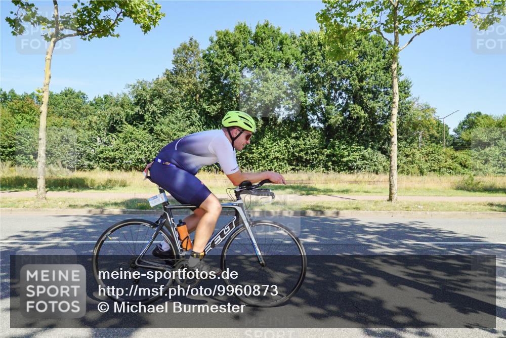 09.08.2026 - GEWOBA Citytriathlon Bremen Michael Burmester http://msf.ph/oto/9960873 09.08.2026 12:57:57 Radfahren 548, 602, 625, 707, 711, 718, 809, 919, 931, 943, 954, 998, 1003, 1121, 1136 meine-sportfotos.de