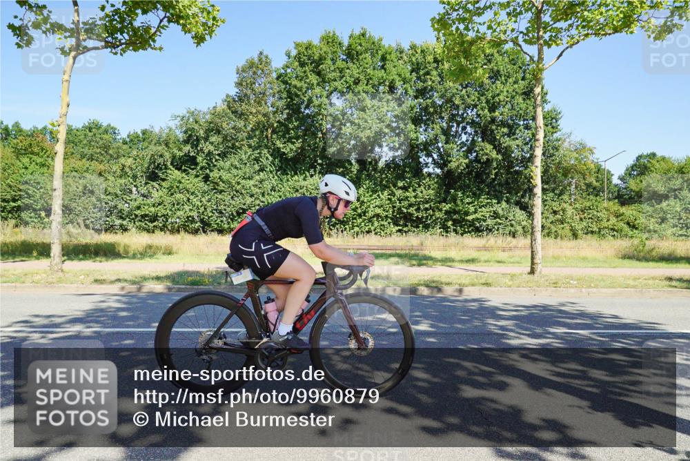 09.08.2026 - GEWOBA Citytriathlon Bremen Michael Burmester http://msf.ph/oto/9960879 09.08.2026 12:58:04 Radfahren 548, 578, 602, 625, 711, 718, 809, 919, 931, 943, 954, 976, 998, 1003, 1121, 1154 meine-sportfotos.de