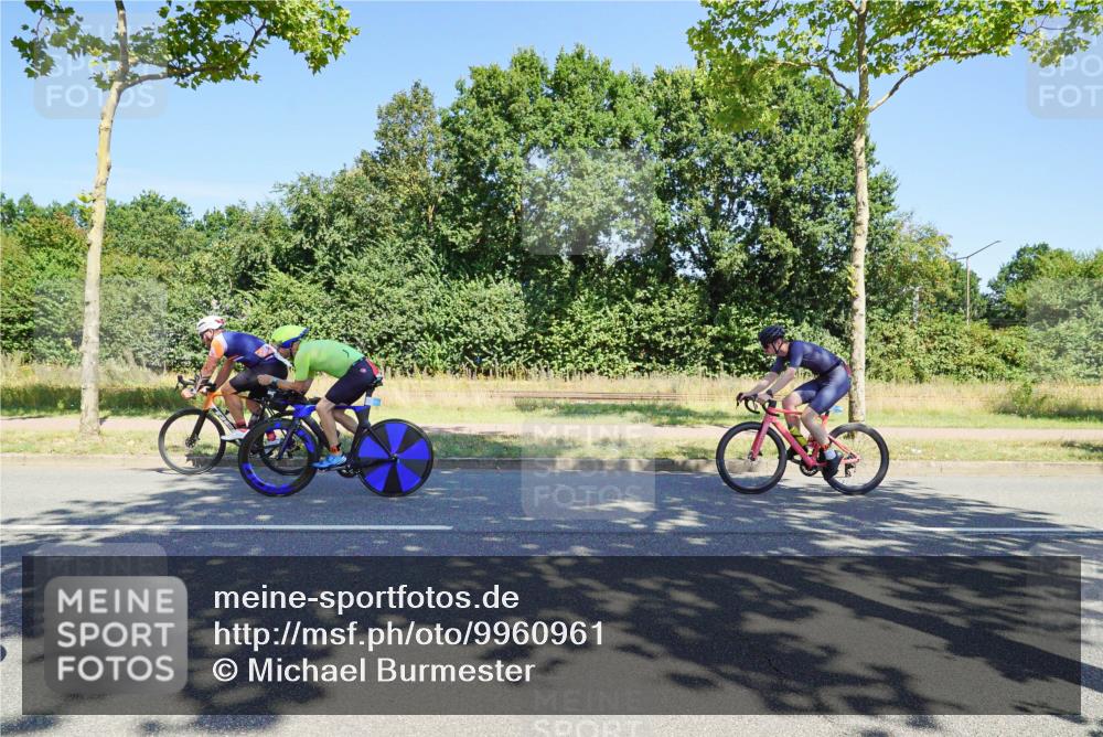 09.08.2026 - GEWOBA Citytriathlon Bremen Michael Burmester http://msf.ph/oto/9960961 09.08.2026 13:00:32 Radfahren 621, 633, 649, 661, 700, 720, 753, 870, 915, 1010, 1123 meine-sportfotos.de