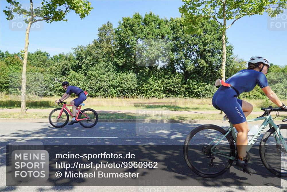 09.08.2026 - GEWOBA Citytriathlon Bremen Michael Burmester http://msf.ph/oto/9960962 09.08.2026 13:00:32 Radfahren 621, 633, 649, 661, 700, 720, 753, 870, 915, 1010, 1123 meine-sportfotos.de