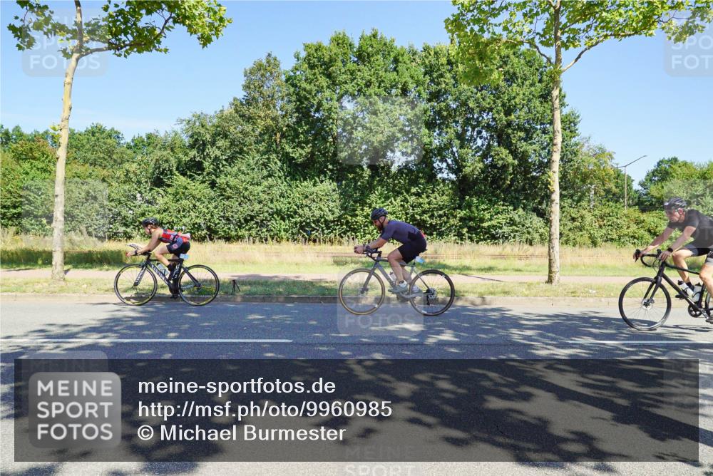 09.08.2026 - GEWOBA Citytriathlon Bremen Michael Burmester http://msf.ph/oto/9960985 09.08.2026 13:00:58 Radfahren 644, 785, 843, 944, 1004, 1107 meine-sportfotos.de