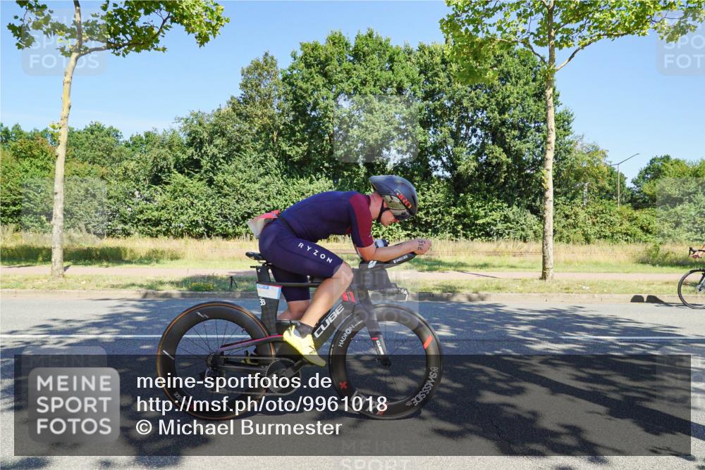 09.08.2026 - GEWOBA Citytriathlon Bremen Michael Burmester http://msf.ph/oto/9961018 09.08.2026 13:01:41 Radfahren 587, 631, 669, 690, 729, 746, 775, 831, 859, 862, 991, 1014, 1120 meine-sportfotos.de