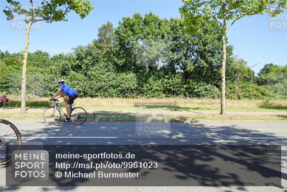 09.08.2026 - GEWOBA Citytriathlon Bremen Michael Burmester http://msf.ph/oto/9961023 09.08.2026 13:01:44 Radfahren 587, 631, 669, 690, 729, 746, 764, 775, 831, 862, 991, 1014, 1120 meine-sportfotos.de