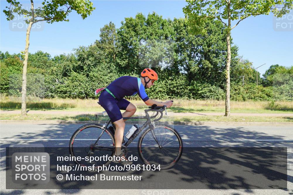 09.08.2026 - GEWOBA Citytriathlon Bremen Michael Burmester http://msf.ph/oto/9961034 09.08.2026 13:02:02 Radfahren 546, 610, 629, 731, 764, 813, 887, 889, 957, 1125 meine-sportfotos.de