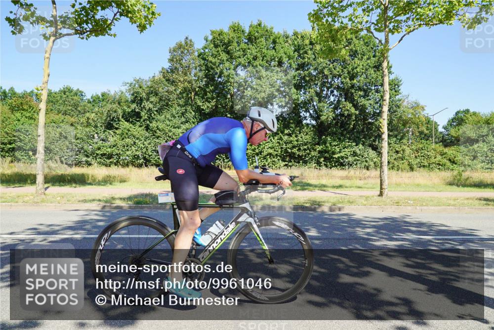 09.08.2026 - GEWOBA Citytriathlon Bremen Michael Burmester http://msf.ph/oto/9961046 09.08.2026 13:02:25 Radfahren 614, 632, 676, 723, 791, 966, 1011 meine-sportfotos.de