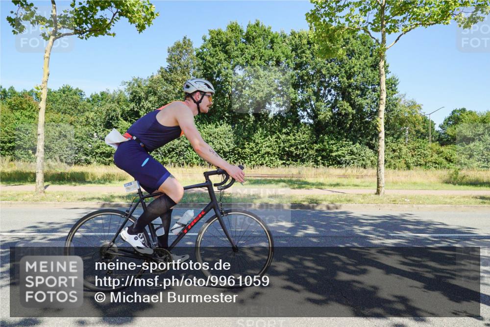 09.08.2026 - GEWOBA Citytriathlon Bremen Michael Burmester http://msf.ph/oto/9961059 09.08.2026 13:02:39 Radfahren 607, 614, 632, 654, 691, 723, 791, 873, 966, 1007, 1020 meine-sportfotos.de