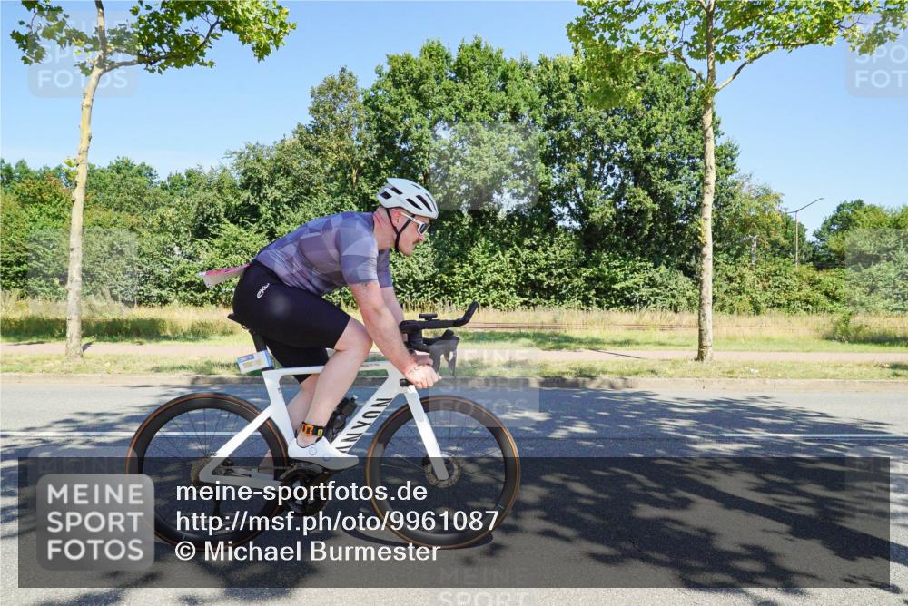 09.08.2026 - GEWOBA Citytriathlon Bremen Michael Burmester http://msf.ph/oto/9961087 09.08.2026 13:03:23 Radfahren 703, 735, 768, 779, 885, 945, 985, 1102 meine-sportfotos.de
