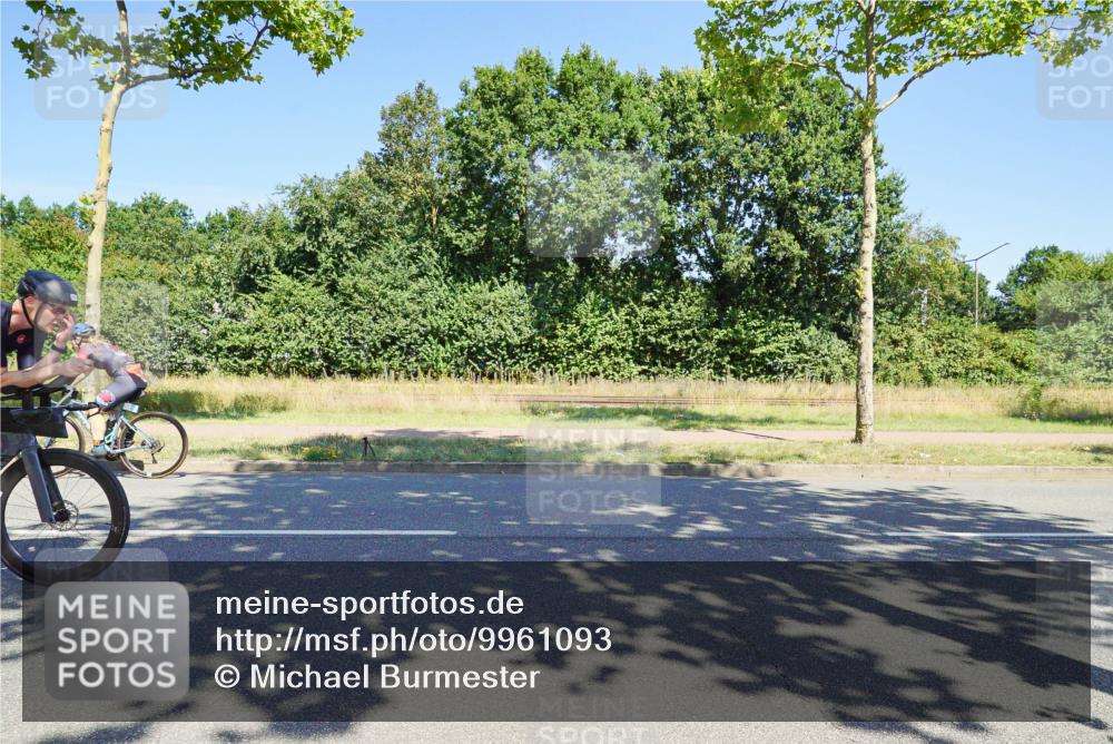 09.08.2026 - GEWOBA Citytriathlon Bremen Michael Burmester http://msf.ph/oto/9961093 09.08.2026 13:03:29 Radfahren 591, 616, 703, 735, 768, 885, 945, 985, 1106 meine-sportfotos.de