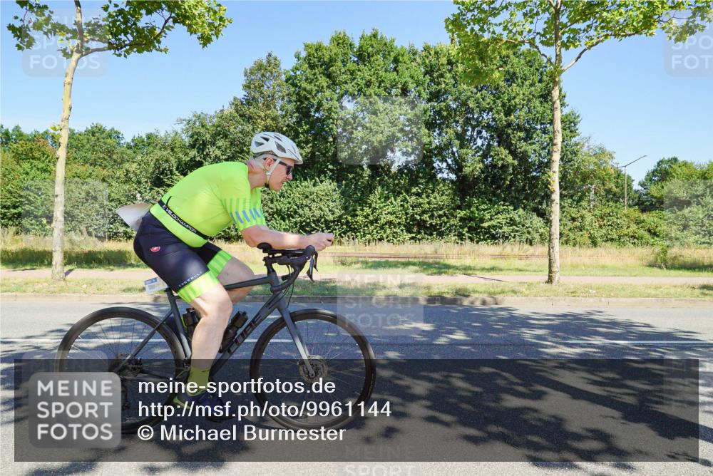 09.08.2026 - GEWOBA Citytriathlon Bremen Michael Burmester http://msf.ph/oto/9961144 09.08.2026 13:04:51 Radfahren 738, 747, 773, 777, 856, 908, 1160 meine-sportfotos.de