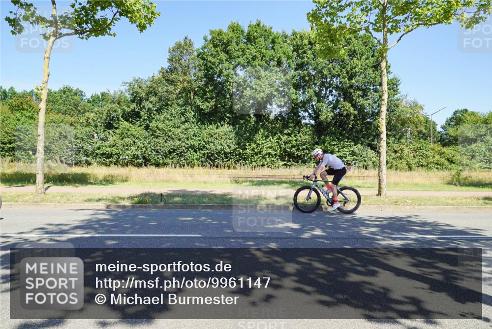 09.08.2026 - GEWOBA Citytriathlon Bremen Michael Burmester http://msf.ph/oto/9961147 09.08.2026 13:04:57 Radfahren 652, 738, 747, 773, 777, 856, 908, 917 meine-sportfotos.de