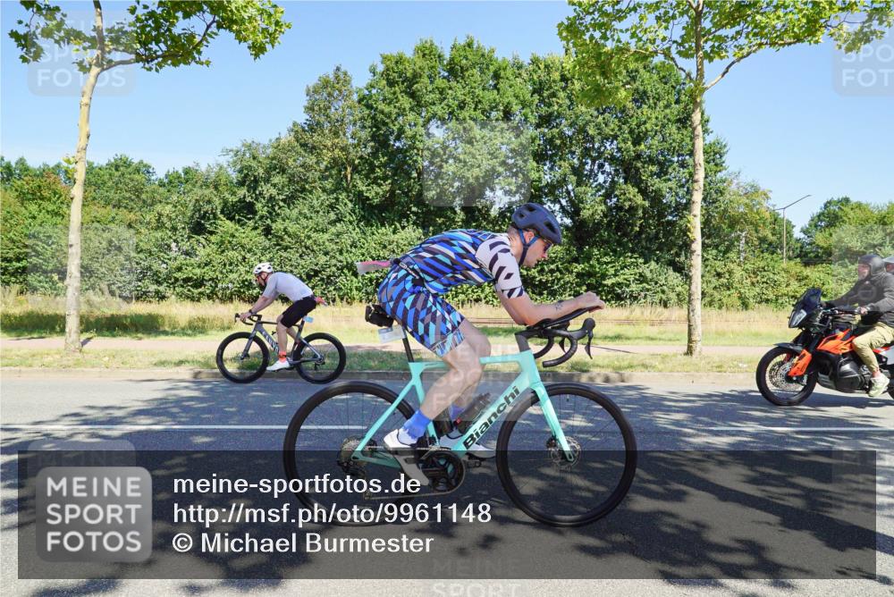 09.08.2026 - GEWOBA Citytriathlon Bremen Michael Burmester http://msf.ph/oto/9961148 09.08.2026 13:04:58 Radfahren 652, 738, 747, 773, 777, 856, 908, 917, 922 meine-sportfotos.de