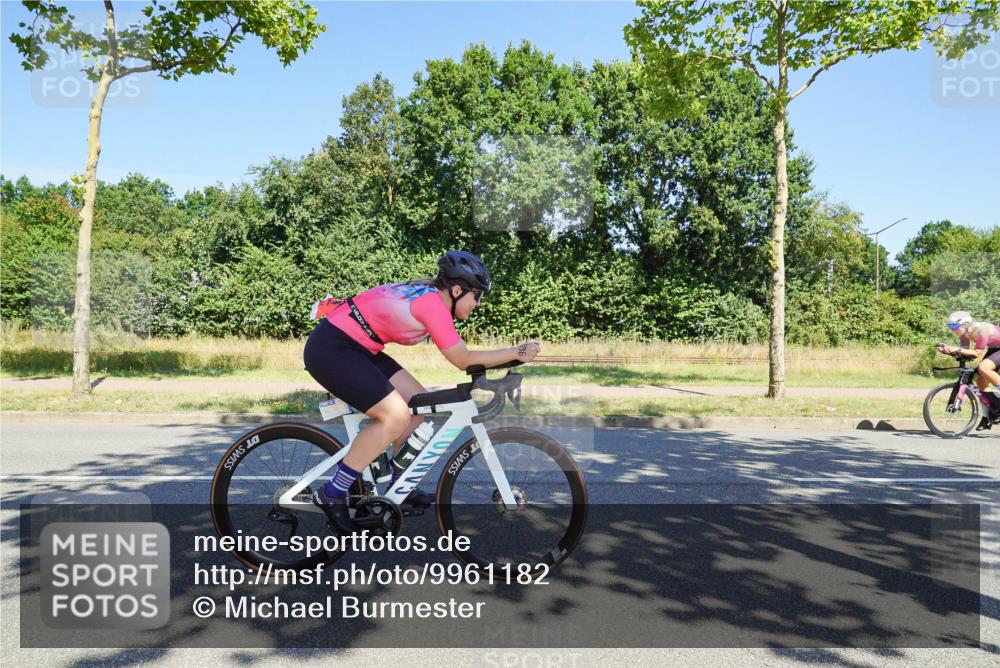 09.08.2026 - GEWOBA Citytriathlon Bremen Michael Burmester http://msf.ph/oto/9961182 09.08.2026 13:06:03 Radfahren 540, 618, 619, 913, 969 meine-sportfotos.de