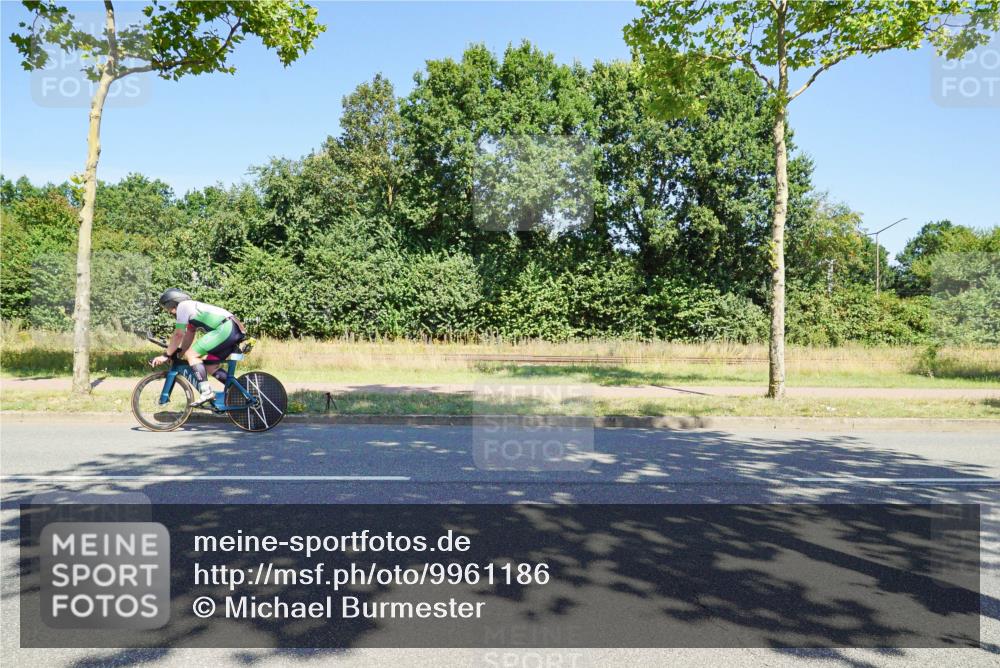 09.08.2026 - GEWOBA Citytriathlon Bremen Michael Burmester http://msf.ph/oto/9961186 09.08.2026 13:06:10 Radfahren 540, 547, 619, 765, 969 meine-sportfotos.de
