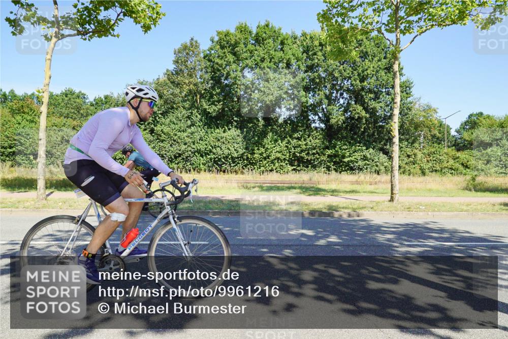 09.08.2026 - GEWOBA Citytriathlon Bremen Michael Burmester http://msf.ph/oto/9961216 09.08.2026 13:07:02 Radfahren 563, 592, 680, 719, 784, 924, 983, 1008 meine-sportfotos.de