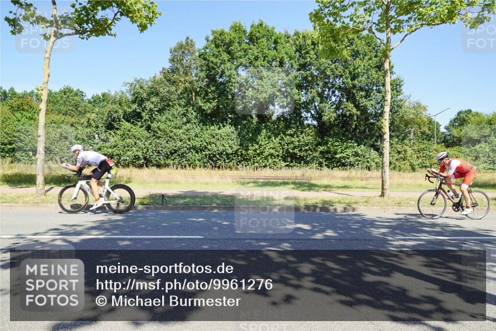 09.08.2026 - GEWOBA Citytriathlon Bremen Michael Burmester http://msf.ph/oto/9961276 09.08.2026 13:09:01 Radfahren 589, 594, 899, 1133 meine-sportfotos.de