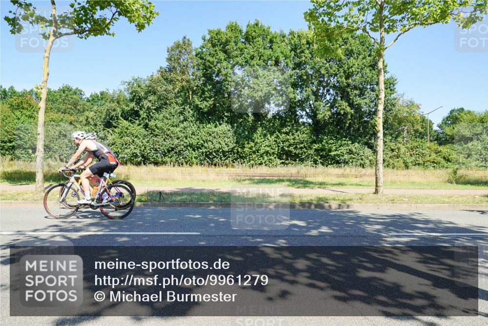 09.08.2026 - GEWOBA Citytriathlon Bremen Michael Burmester http://msf.ph/oto/9961279 09.08.2026 13:09:07 Radfahren 589, 724, 795, 899, 1133, 1143 meine-sportfotos.de