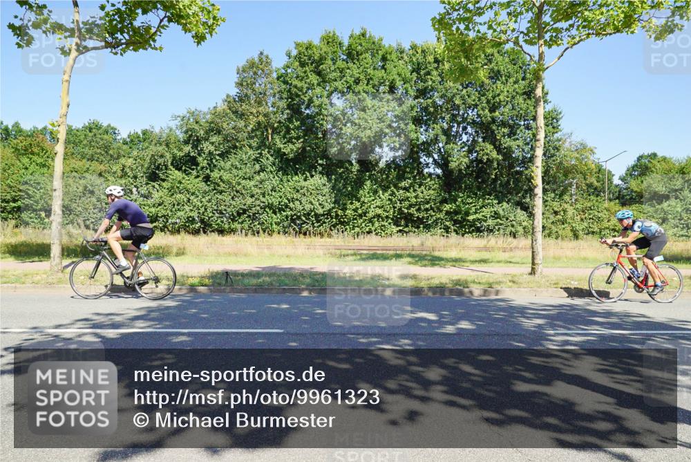 09.08.2026 - GEWOBA Citytriathlon Bremen Michael Burmester http://msf.ph/oto/9961323 09.08.2026 13:10:32 Radfahren 748 meine-sportfotos.de