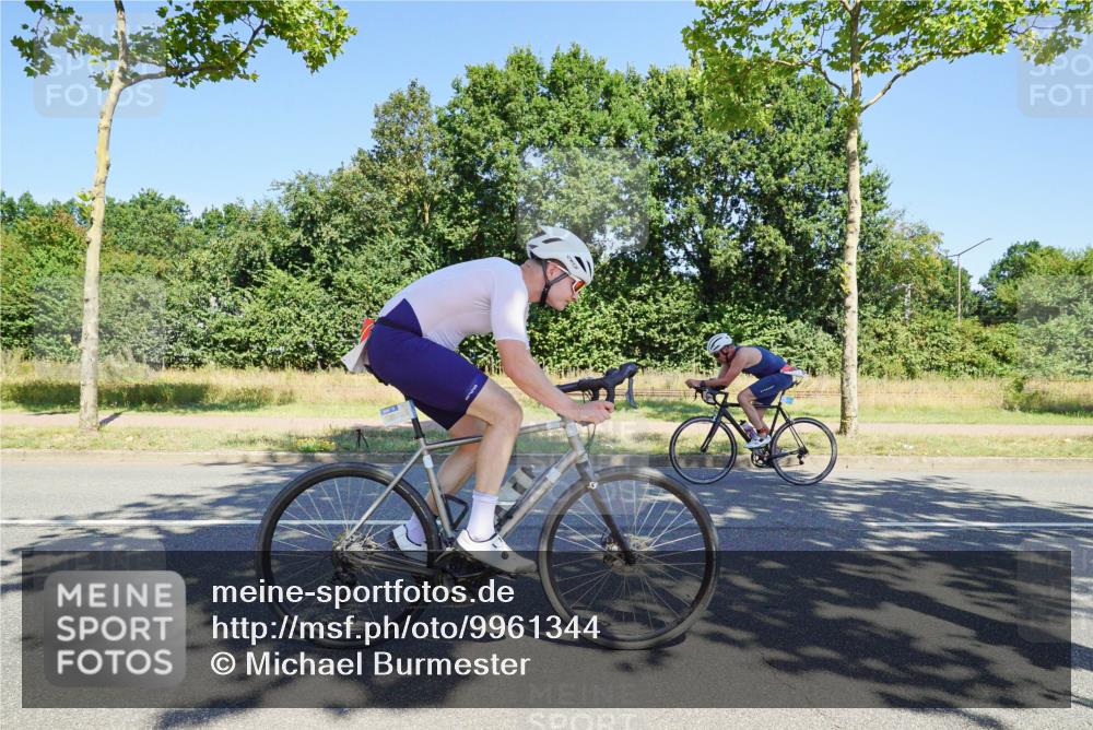 09.08.2026 - GEWOBA Citytriathlon Bremen Michael Burmester http://msf.ph/oto/9961344 09.08.2026 13:11:04 Radfahren 555, 600, 615, 679, 749, 750, 794, 884, 964, 993 meine-sportfotos.de