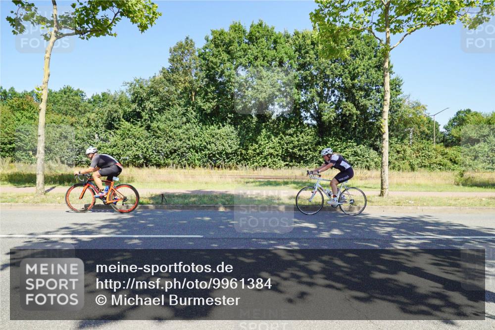 09.08.2026 - GEWOBA Citytriathlon Bremen Michael Burmester http://msf.ph/oto/9961384 09.08.2026 13:12:02 Radfahren 783, 812, 848, 855 meine-sportfotos.de