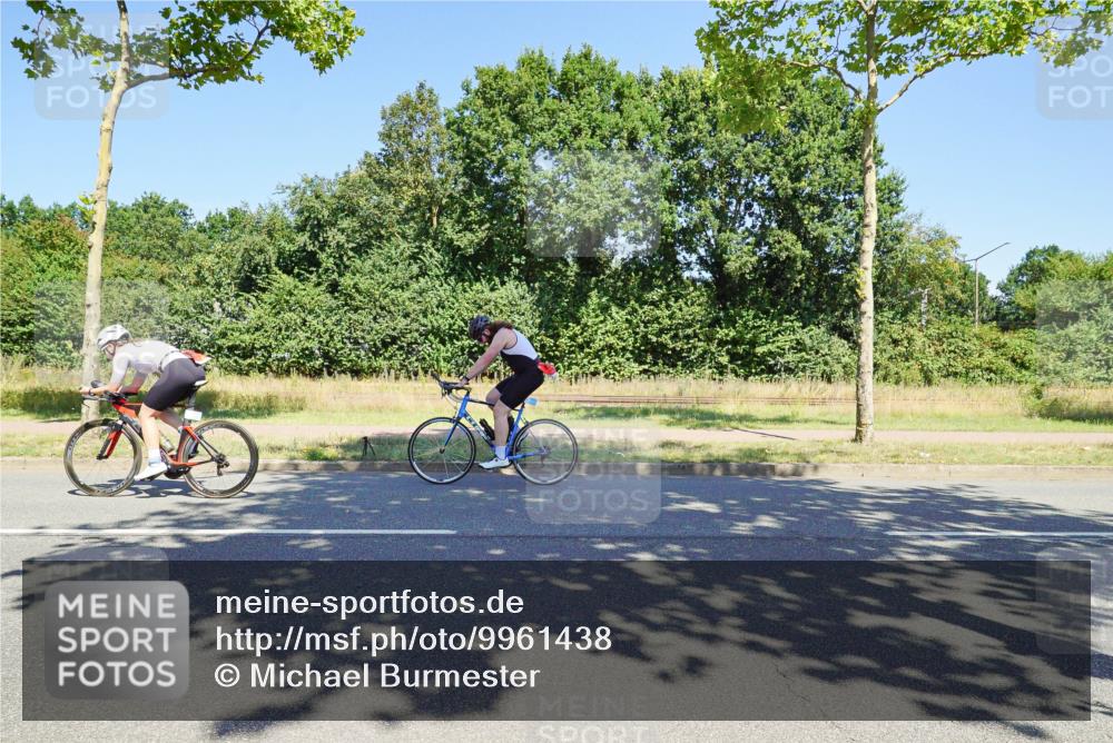09.08.2026 - GEWOBA Citytriathlon Bremen Michael Burmester http://msf.ph/oto/9961438 09.08.2026 13:13:59 Radfahren 763, 840, 897, 938, 970, 1012 meine-sportfotos.de