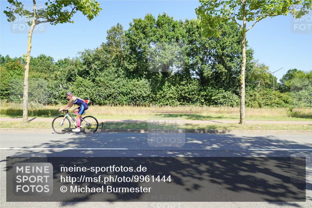 09.08.2026 - GEWOBA Citytriathlon Bremen Michael Burmester http://msf.ph/oto/9961444 09.08.2026 13:14:13 Radfahren 902, 912, 972, 1012, 1146, 1147 meine-sportfotos.de